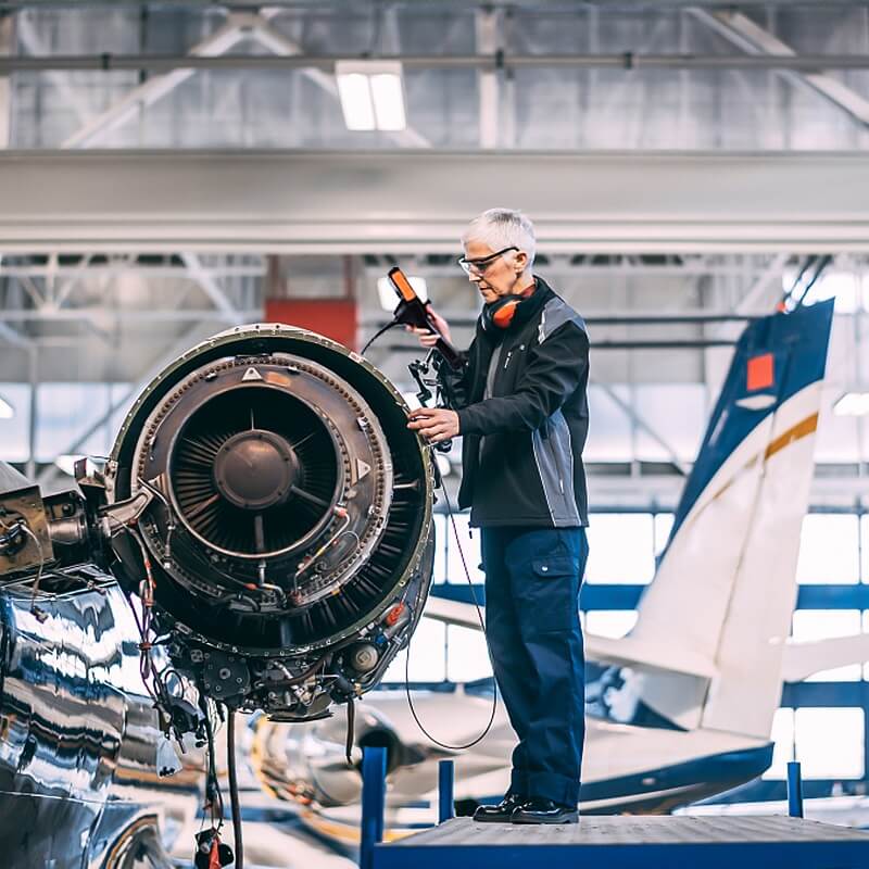 孔探儀是什么，與工業(yè)內(nèi)窺鏡有區(qū)別嗎，如何選擇孔探儀生產(chǎn)廠家